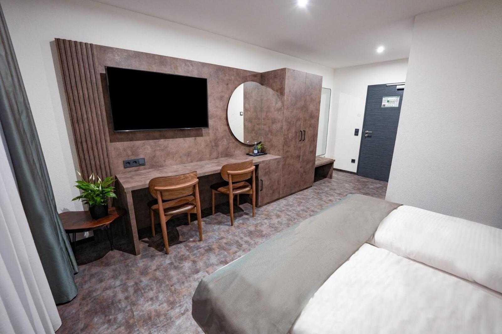 Jg Hotel Antoniergasse Меммінген Екстер'єр фото